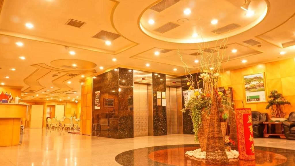 Hwa Du Hotel Tainan Dış mekan fotoğraf
