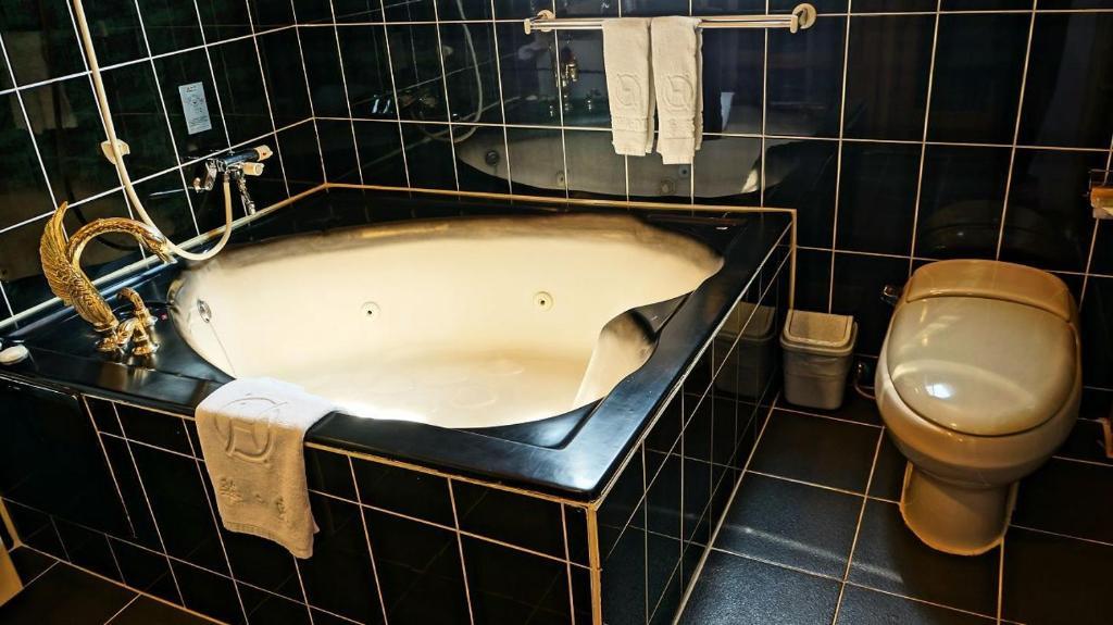 Hwa Du Hotel Tainan Oda fotoğraf