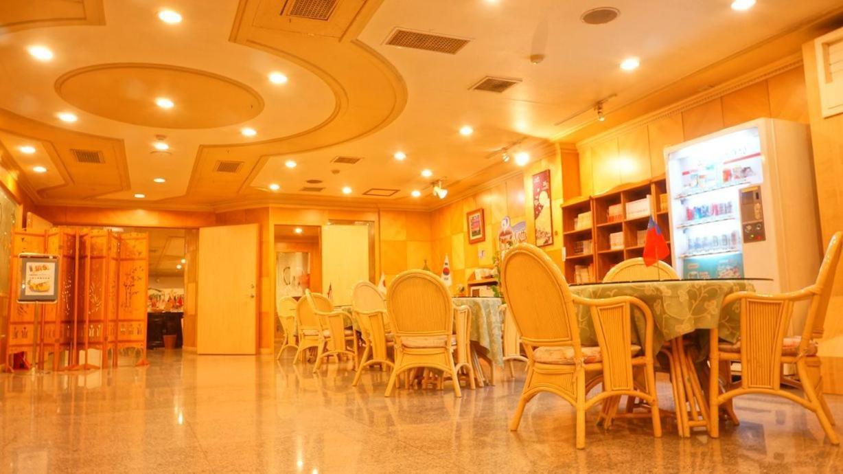 Hwa Du Hotel Tainan Dış mekan fotoğraf